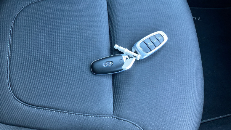 Hyundai TUCSON 1.6 TGDi 48V MHD Premium 5dr 2WD DCT Petrol Estate